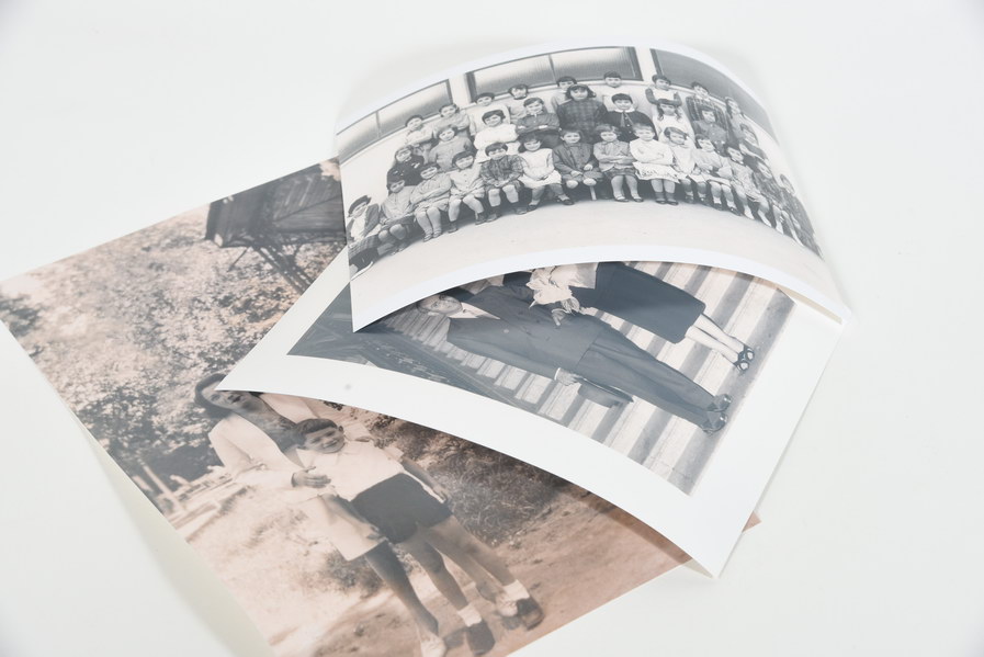 Numérisation de photos papier anciennes (tirages N&B) au laboratoire Gris Souris à Lyon